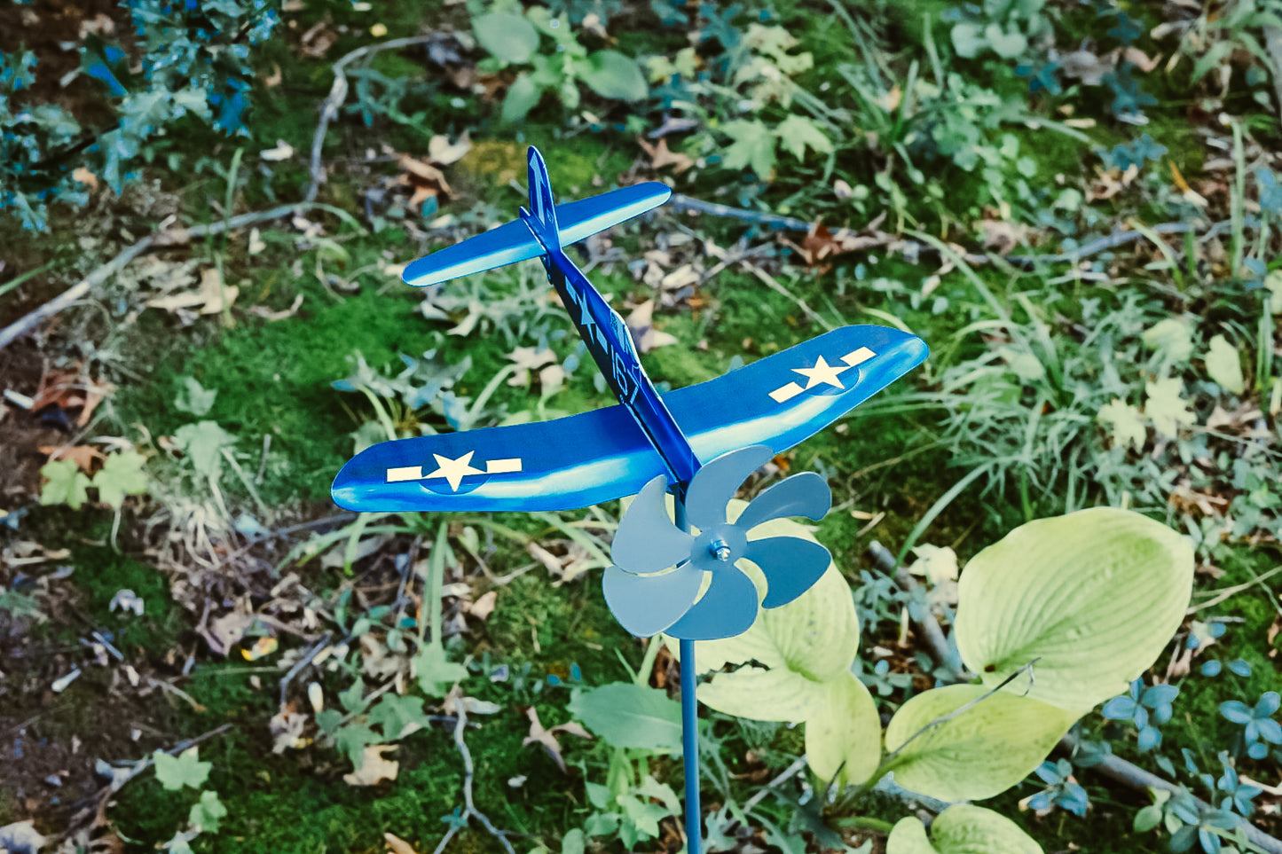 WW2 F4U Corsair Metal Yard Airplane Spinner