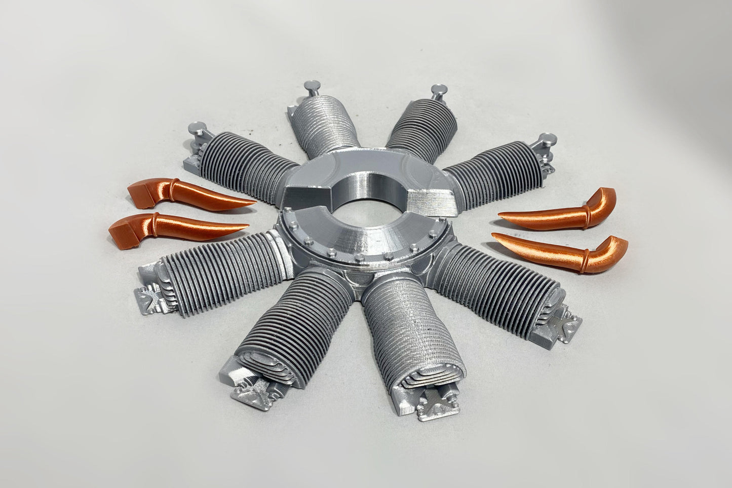 WW1 Oberursel UR-2/ Le Rhône 9J Dummy Radial Engine (Lower Half Full Cylinders)