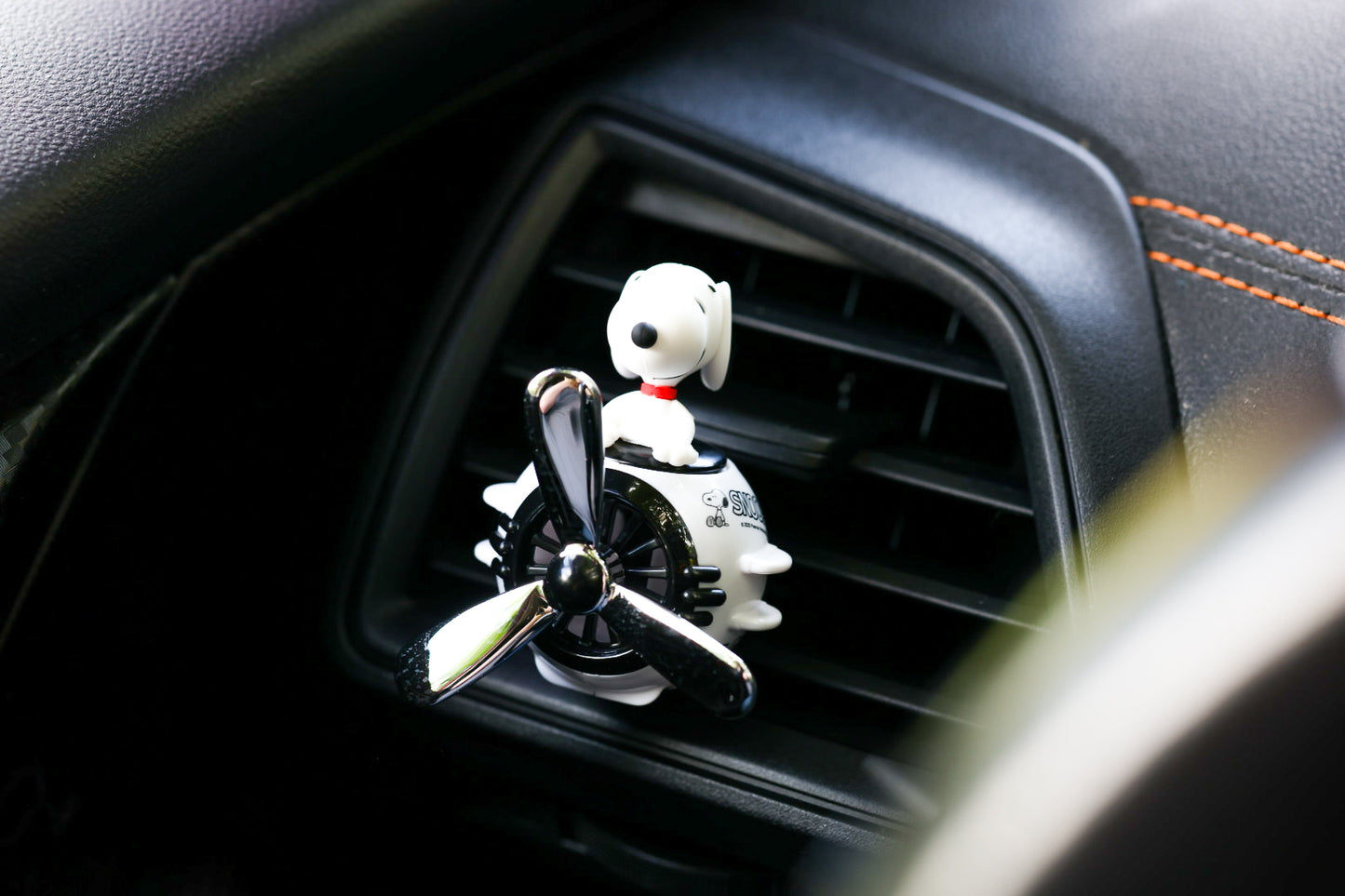 Snoopy (White) Spinning Propeller Air Freshener
