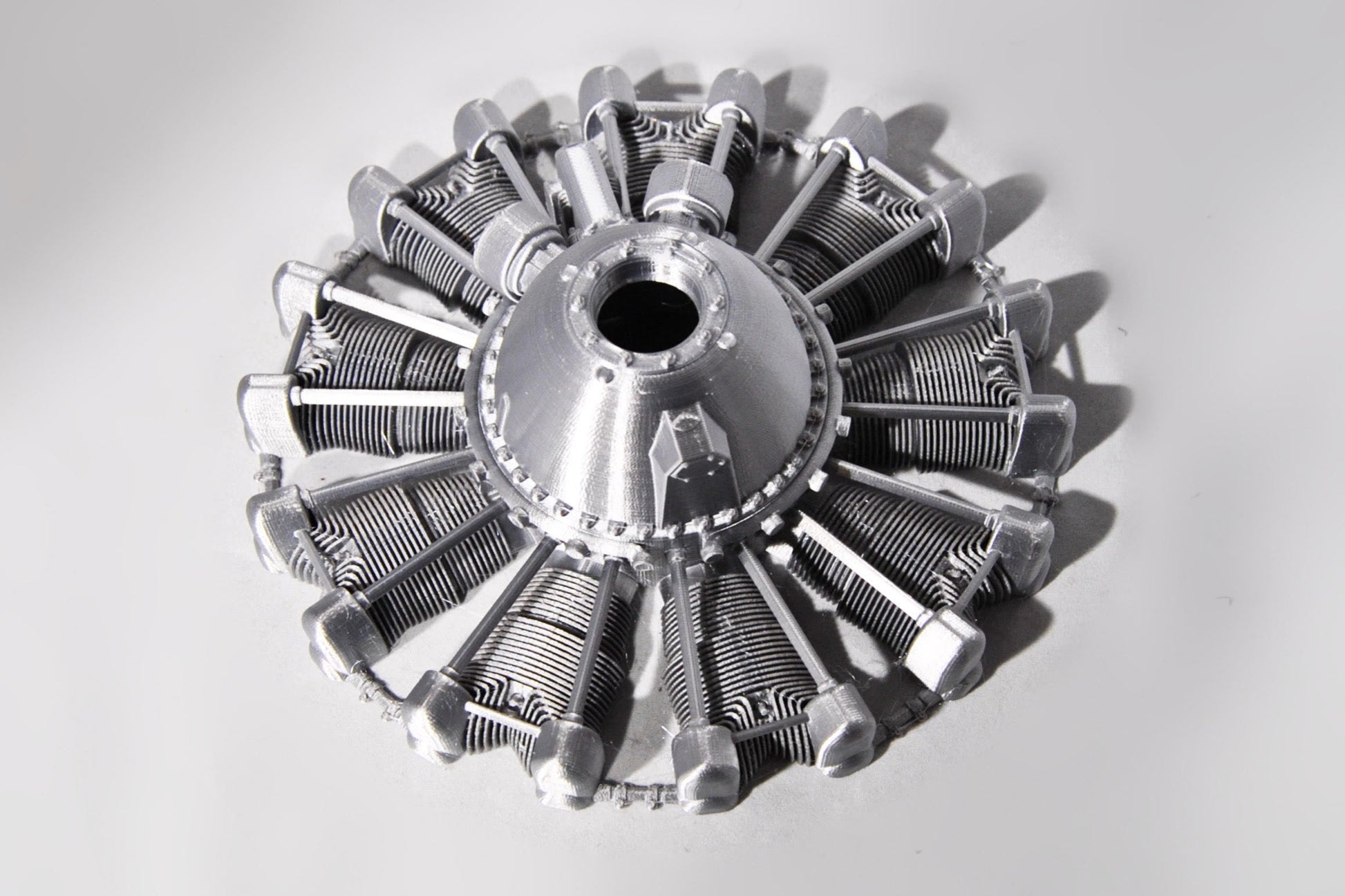 WW2 R-2800 Wasp Dummy Radial Engine (Half Cylinders) – Scale RC Engines