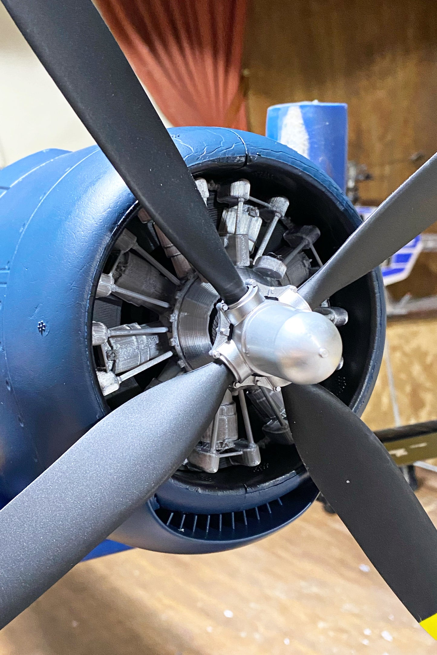 Rc f4u corsair with radial sale engine